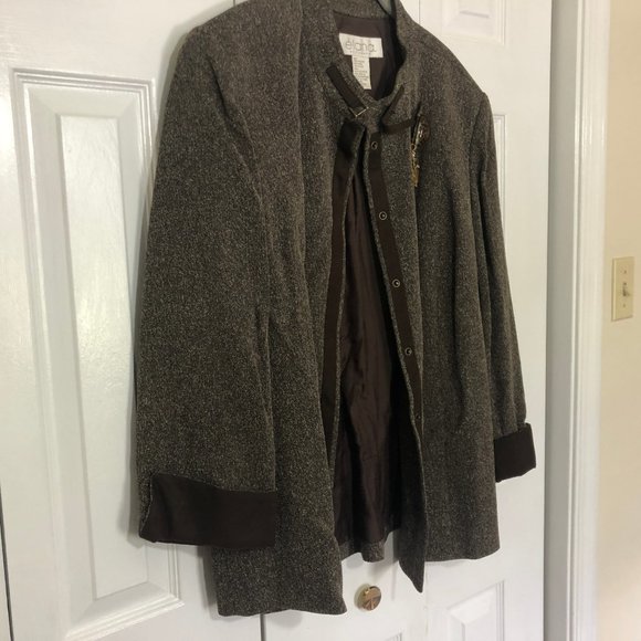 elana by Tanner Brown Jacket - Picture 2 of 8